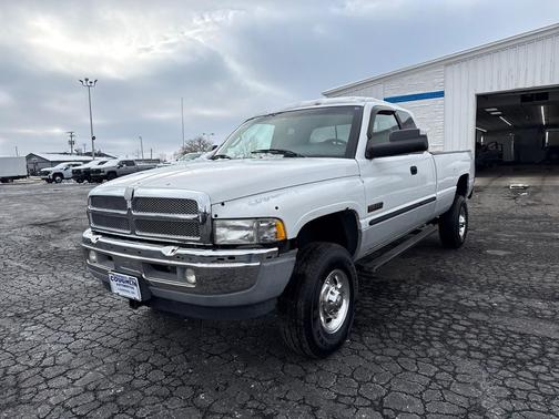 2000 Dodge Ram 2500 Base