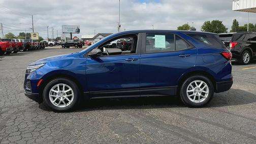 2022 Chevrolet Equinox LS