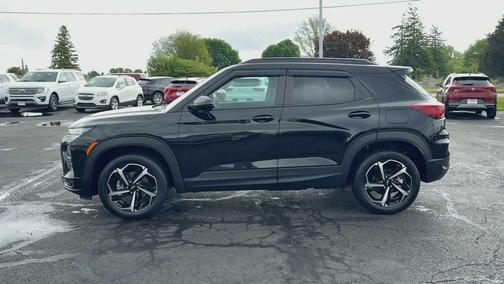 Mosaic Black Metallic 2023 Chevrolet Trailblazer RS
