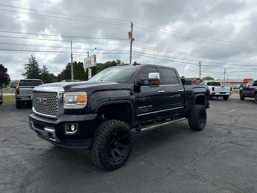 Onyx Black 2016 GMC Sierra 2500 Denali