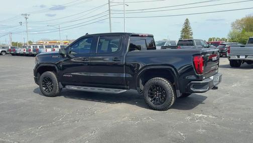 Onyx Black 2023 GMC Sierra 1500 AT4X