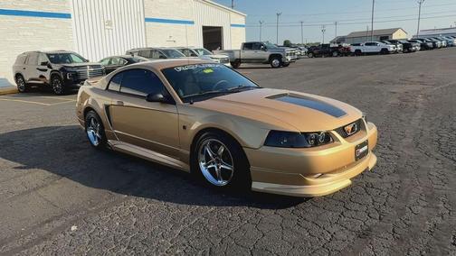2000 Ford Mustang Base