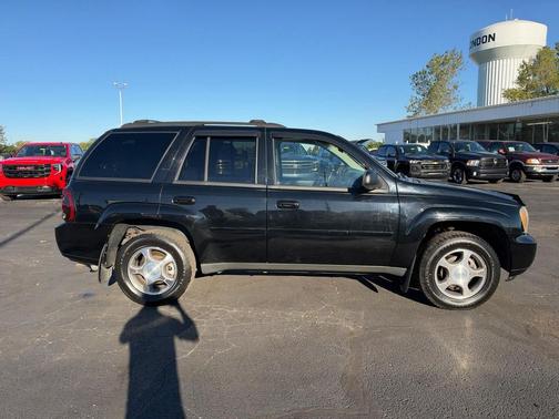 MAROON 2008 Chevrolet Trailblazer LT
