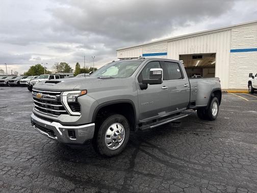 2025 Chevrolet Silverado 3500 LTZ