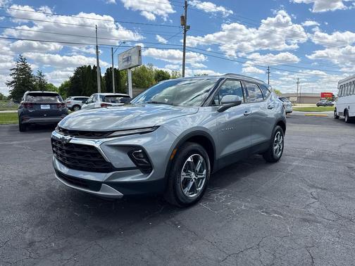 Sterling Gray Metallic 2023 Chevrolet Blazer 2LT