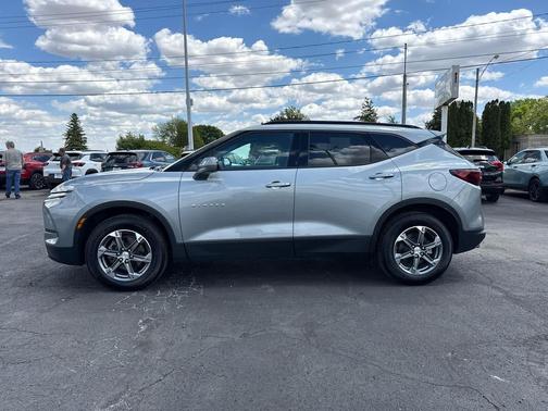 Sterling Gray Metallic 2023 Chevrolet Blazer 2LT