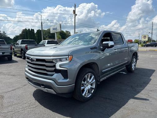 Sterling Gray Metallic 2026 Chevrolet Silverado 1500 High Country