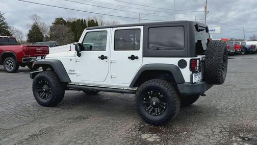 2017 Jeep Wrangler Unlimited Sport