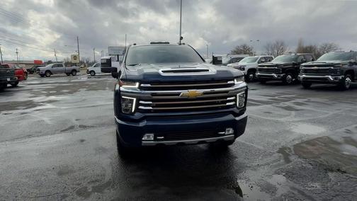 2022 Chevrolet Silverado 2500 High Country