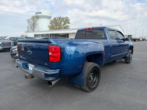 Deep Ocean Blue Metallic 2016 Chevrolet Silverado 3500 LTZ