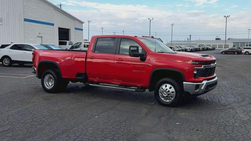 2026 Chevrolet Silverado 3500 LT