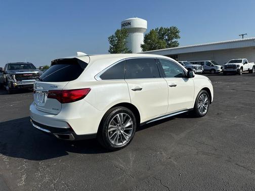White Diamond Pearl 2017 Acura MDX 3.5L w/Technology Package