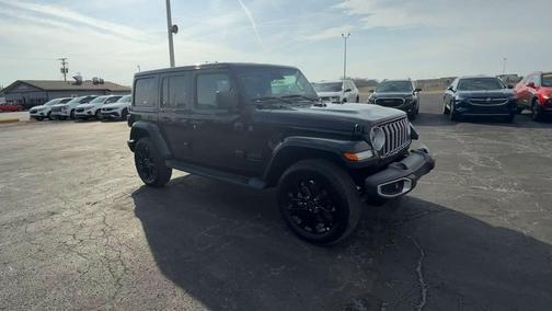 2025 Jeep Wrangler 4xe Sahara