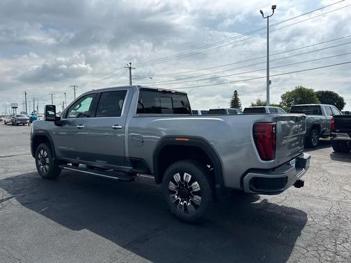 Sterling Metallic 2026 GMC Sierra 2500 Denali