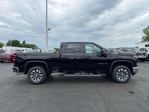 Black 2026 Chevrolet Silverado 2500 LT