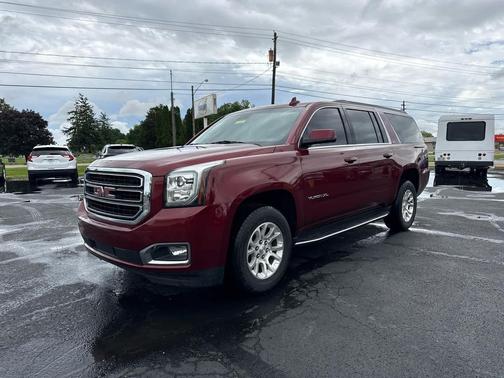 Crimson Red Tintcoat 2019 GMC Yukon XL SLT