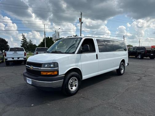 Summit White 2024 Chevrolet Express 3500 RWD 3500 Extended Wheelbase LT