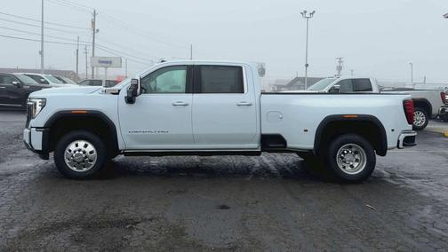 2026 GMC Sierra 3500 Denali