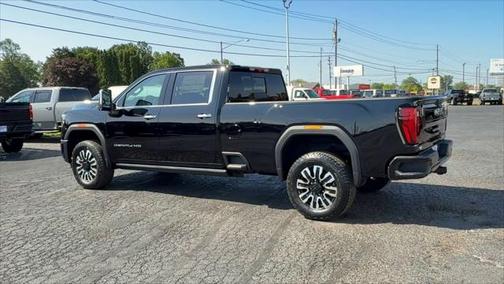 2025 GMC Sierra 3500 Denali