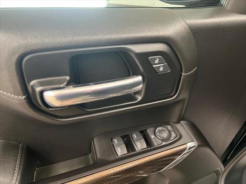 Black 2020 Chevrolet Silverado 1500 LT