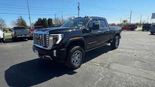 2024 GMC Sierra 2500 Denali