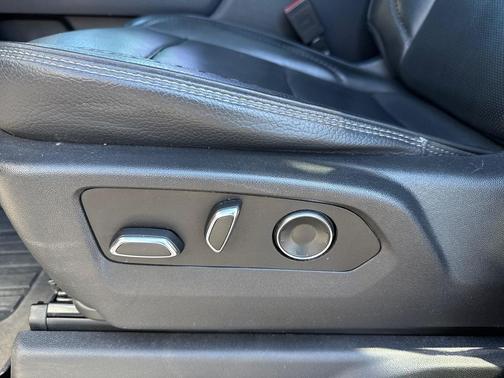 Onyx Black 2024 GMC Sierra 2500 Denali