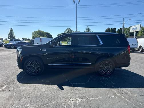 Onyx Black 2025 GMC Yukon Denali