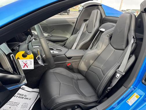 2026 Chevrolet Corvette Stingray w/1LT