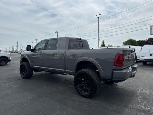 Ceramic Gray Clearcoat 2026 RAM 2500 Limited Mega Cab 4x4 6'4' Box