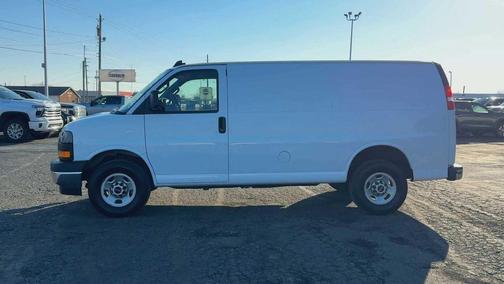 Summit White 2024 GMC Savana 2500 Work Van