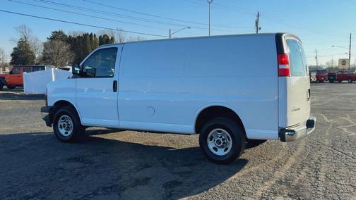 2024 GMC Savana 2500 Work Van