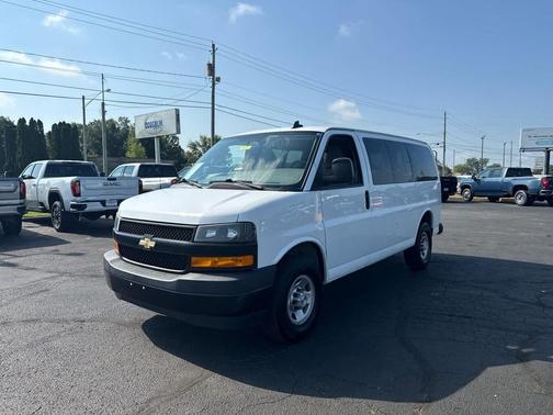 Summit White 2023 Chevrolet Express 3500 RWD 3500 Regular Wheelbase LS