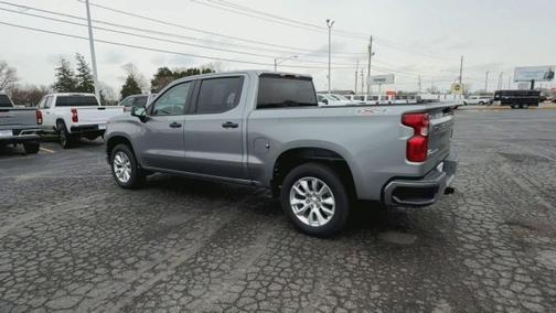 2024 Chevrolet Silverado 1500 Custom