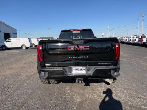 Onyx Black 2026 GMC Sierra 3500 Denali