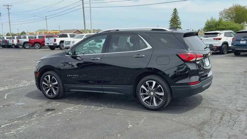 Mosaic Black Metallic 2022 Chevrolet Equinox Premier w/1LZ