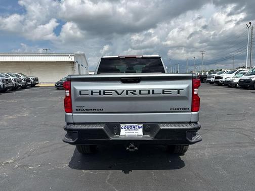 Sterling Gray Metallic 2026 Chevrolet Silverado 1500 Custom Trail Boss
