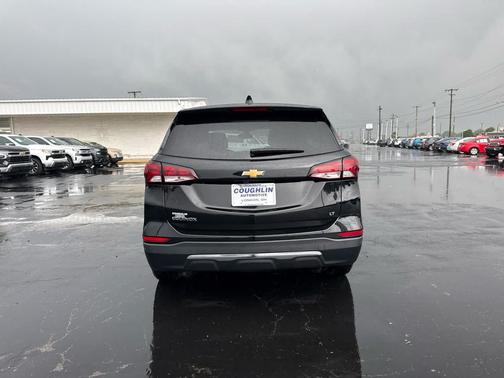 Mosaic Black Metallic 2024 Chevrolet Equinox 1LT