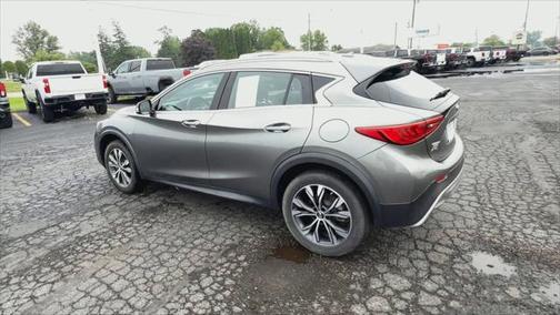 2019 INFINITI QX30 LUXE