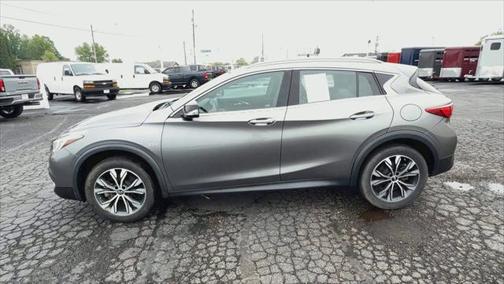 2019 INFINITI QX30 LUXE