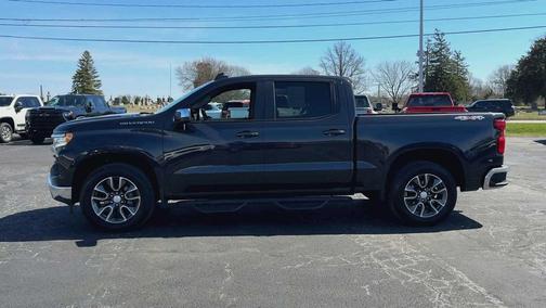 Dark Ash Metallic 2024 Chevrolet Silverado 1500 LT