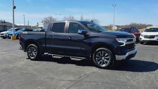 Dark Ash Metallic 2024 Chevrolet Silverado 1500 LT