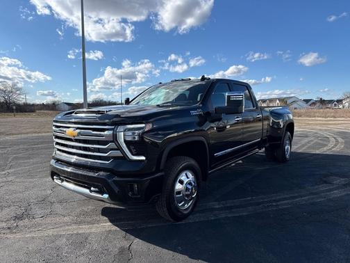 2026 Chevrolet Silverado 3500 High Country