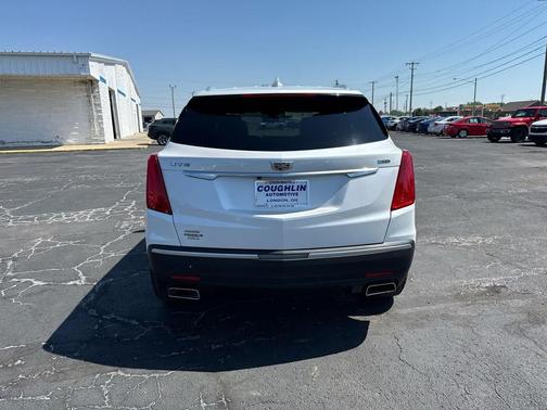 Crystal White Tricoat 2019 Cadillac XT5 Luxury