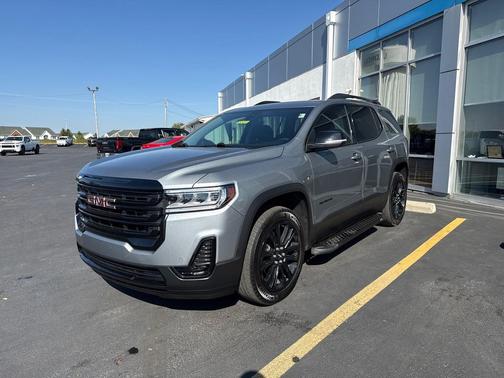 2023 GMC Acadia FWD SLE