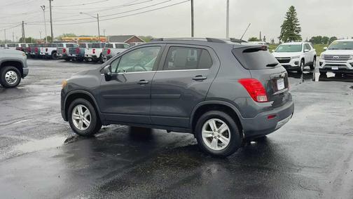 Cyber Gray Metallic 2016 Chevrolet Trax LT