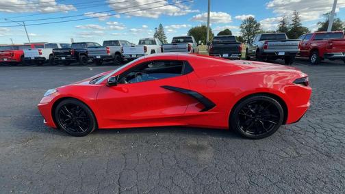 2025 Chevrolet Corvette Stingray w/1LT