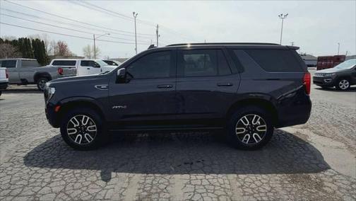 2023 GMC Yukon 4WD AT4