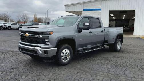 2026 Chevrolet Silverado 3500 LT