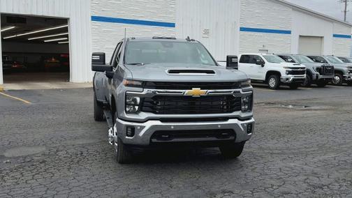 2026 Chevrolet Silverado 3500 LT