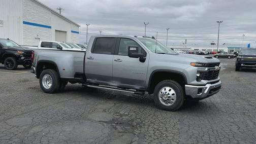 2026 Chevrolet Silverado 3500 LT